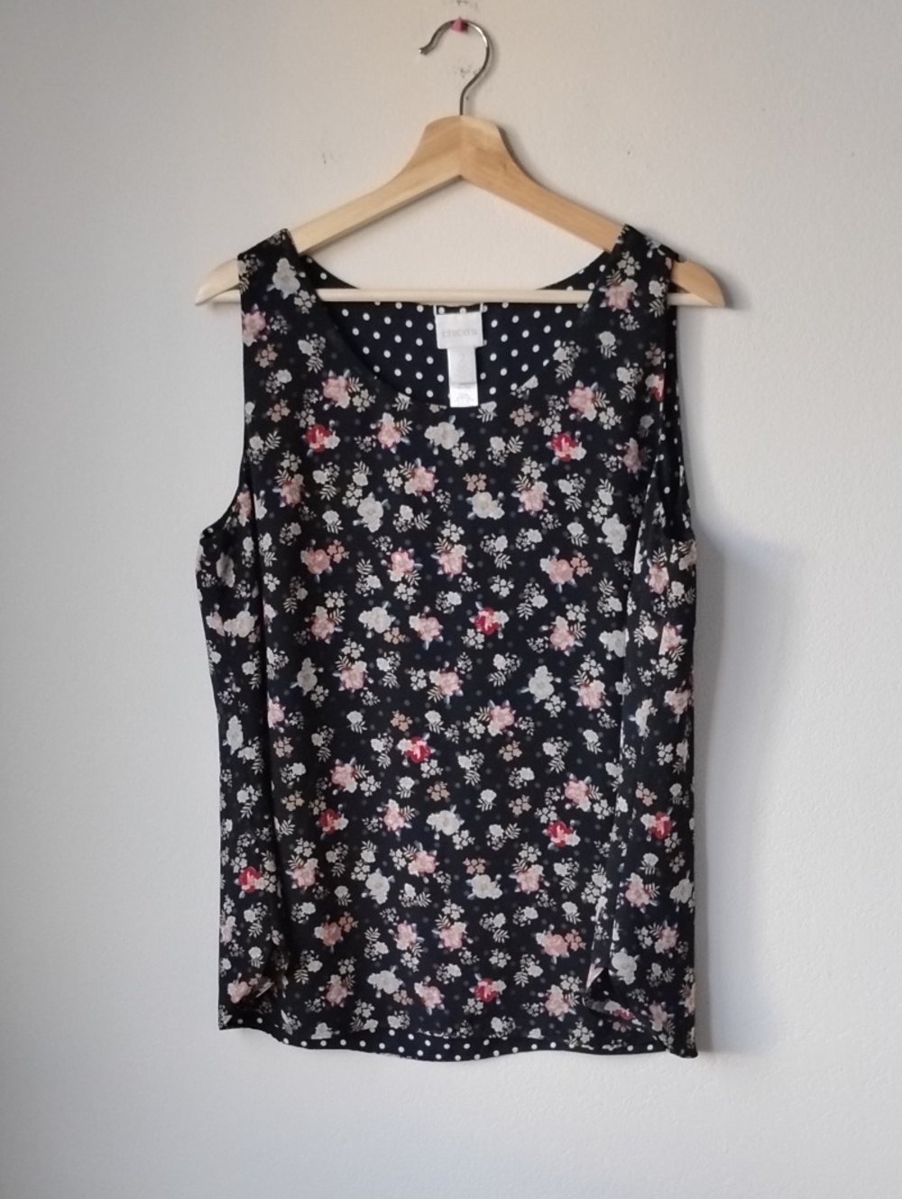 🍁🍂 Chico's Size 2 Black Floral Tank Top with Pink & White Blooms